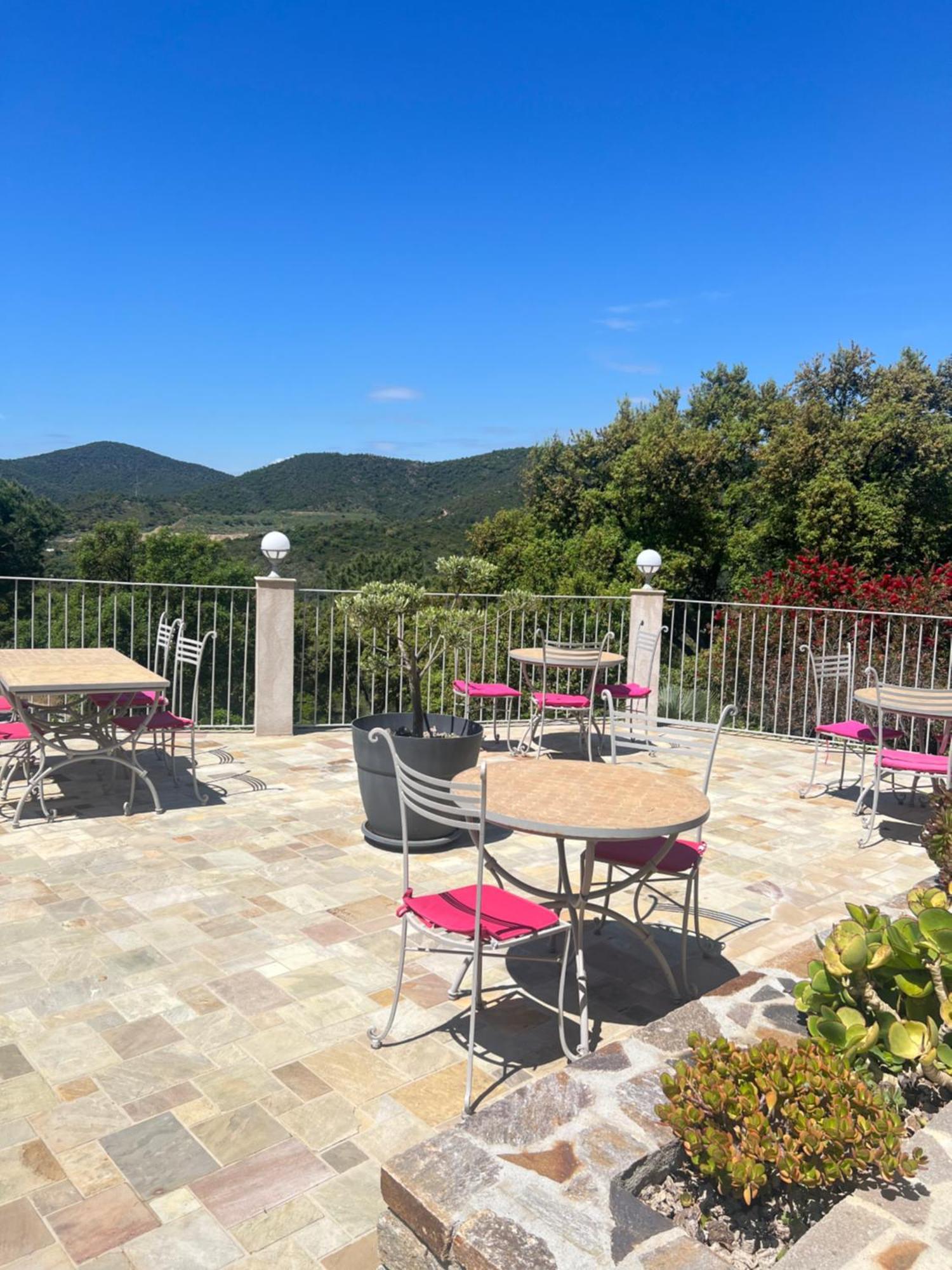 Villa Nais B&B Bormes-les-Mimosas Exterior photo